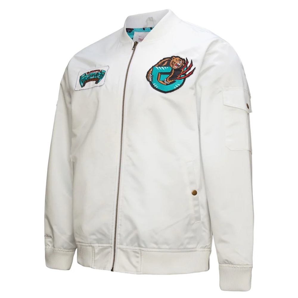 NWT: Mitchell & Ness Men’s Medium Vancouver Grizzlies Hardwood Classics Jacket